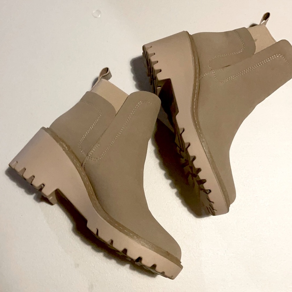 brand new Catherine malandrino suede boots